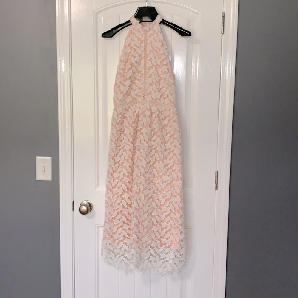 Chicwish Pink & White Lace Dress